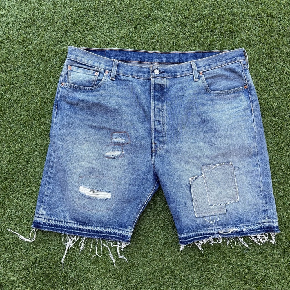 Levi's 501 Jean Shorts Mens Size 44 Distressed Patch Y2K Streetwear Wide Leg